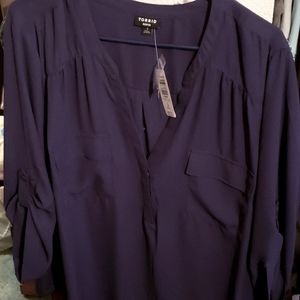 BNWT Torrid v-neck blouse